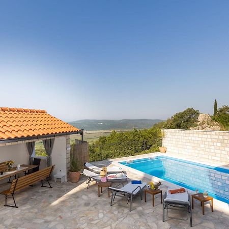 Villa Source With Private Pool Pridvorje Экстерьер фото