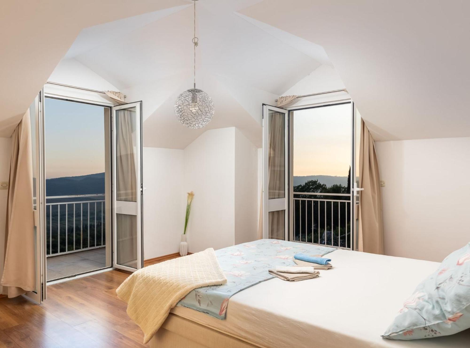 Villa Source With Private Pool Pridvorje Экстерьер фото