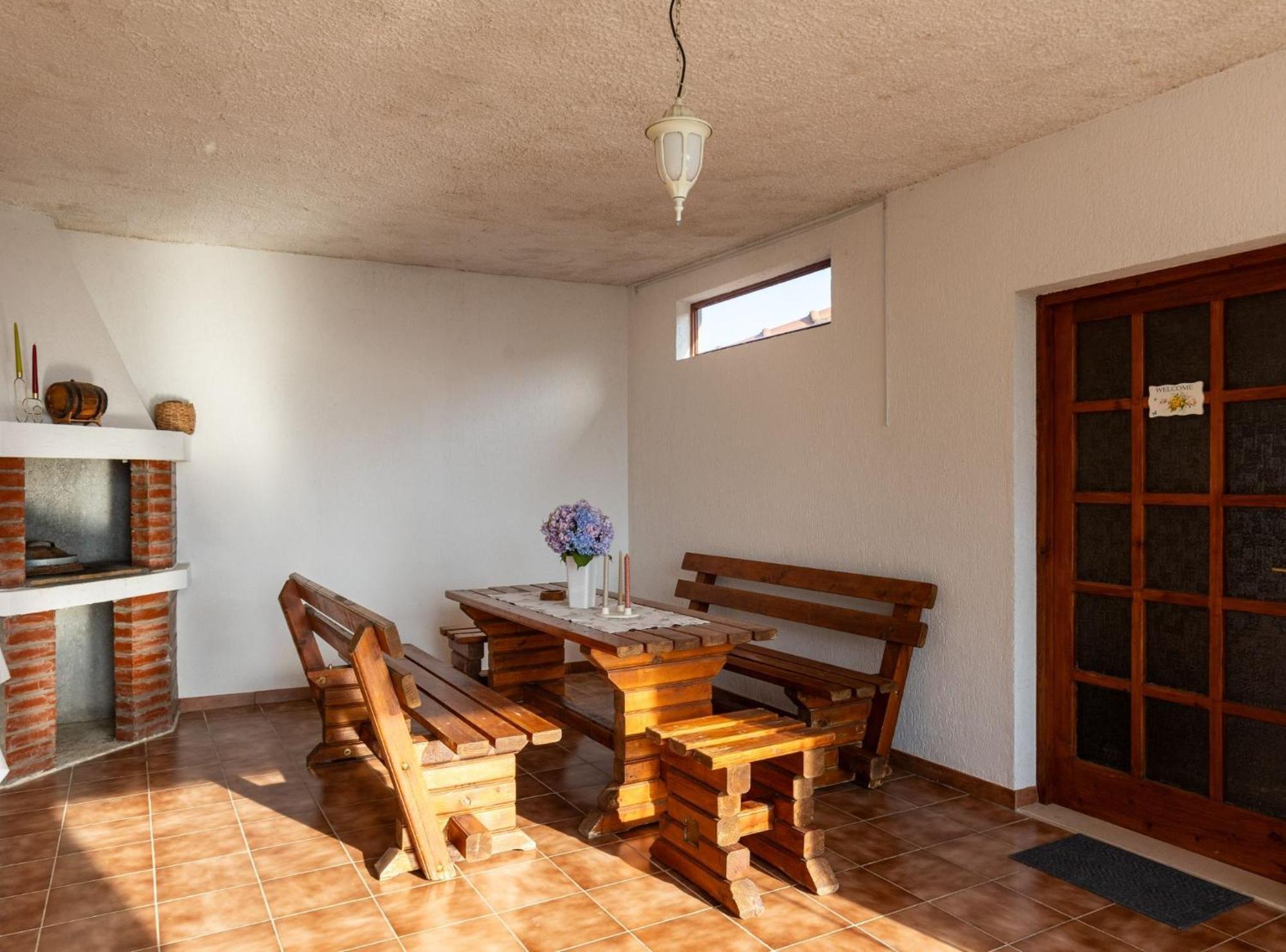 Villa Source With Private Pool Pridvorje Экстерьер фото